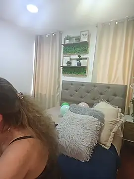 sasi_luna Chat XXX live