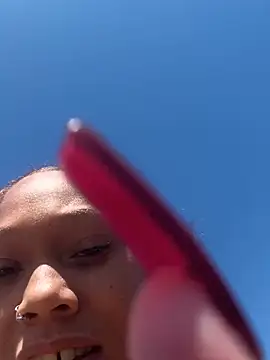 XXX chat uživo modela Tamiii420