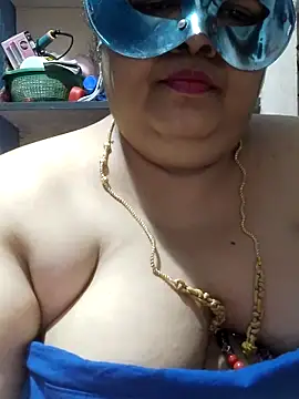 tamilthanushri's Live XXX Chat