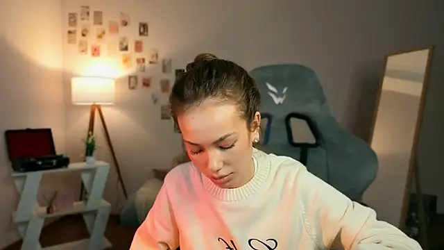 Chat +18 de nexorine ao vivo