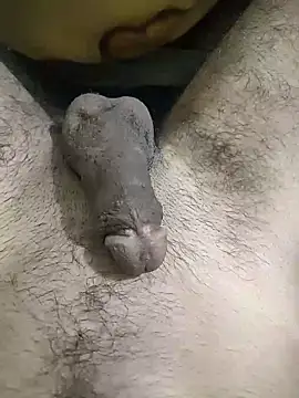 Nniiyakk webcam show