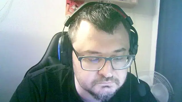 Czat XXX na żywo – SirAbuser