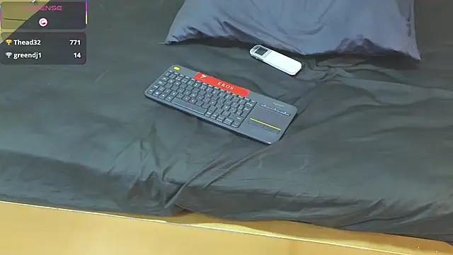 Chat XXX en directo de CharlesBrown_