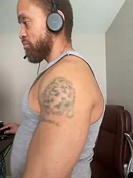 Chat +18 de Fathero1time ao vivo