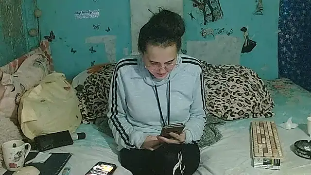 brighteyes77 Live XXX-chat