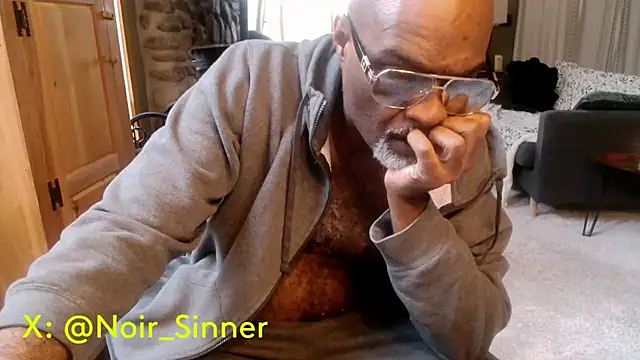 sinnernoir élő XXX-chatje