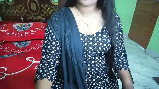 BengaliQueenStar's Live XXX Chat