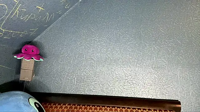 CarmelaLiebherr élő XXX-chatje