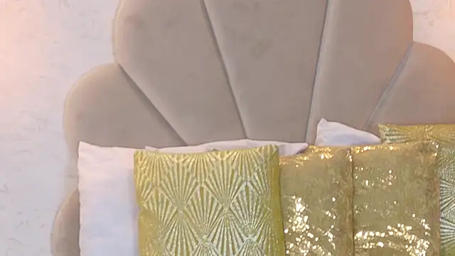 AliciaPeyton's Live XXX Chat