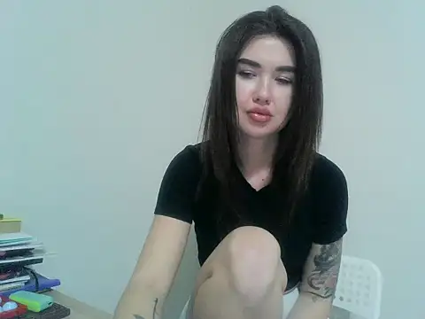 Kirelya Live XXX-Chat