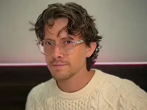 mcklister_kinky_feets Adlı Modelin Web Kamerası Şovu