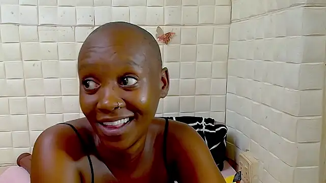 EbonyOlive69's Live XXX Chat