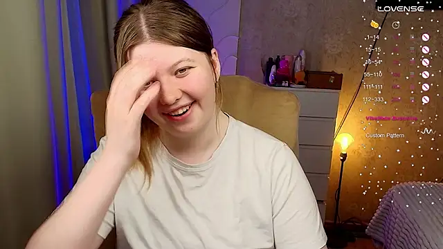 XXX chat uživo modela Vivian_cutie