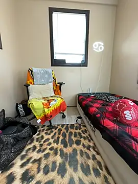 Tillymarie 라이브 XXX 채팅