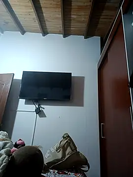 Chat XXX ao vivo de LunaZambrano