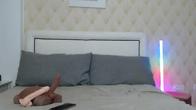 redheadxxl's Live XXX Chat