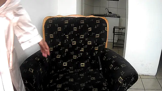 GoldenPussyXOXO – webcam-show