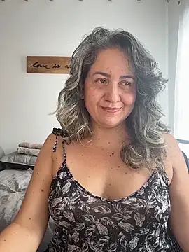 Chatroom XXX en direct de AVRAKEHDABRA