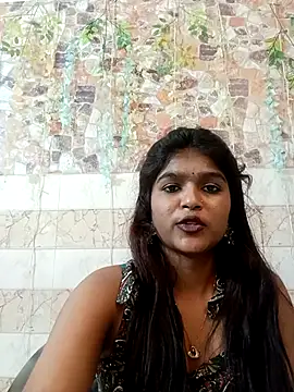 Twinkle-girl Show in webcam