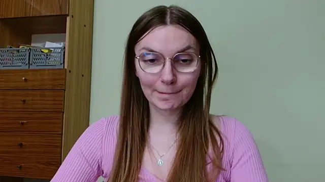 LooveELLYx Chat XXX live