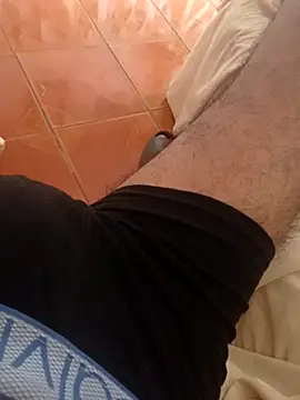 UnreadyChutzpa Live XXX-Chat