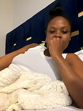 Dellah27's Live XXX Chat