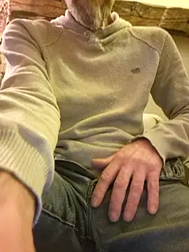 eddouxxx78 网络视讯表演