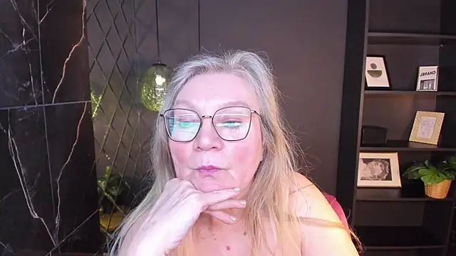 แชท XXX สดของ NataliMellow