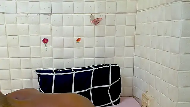 Czat XXX na żywo – EbonyOlive69