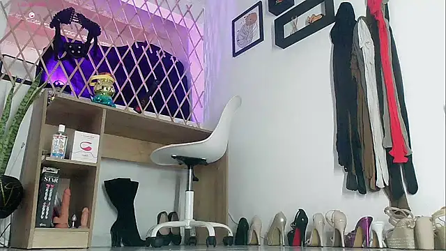 myla_sarah Live XXX Chat