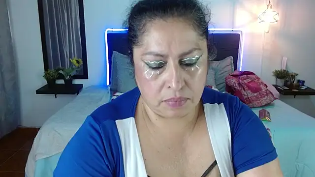 Онлайн чат XXX Keyla01_