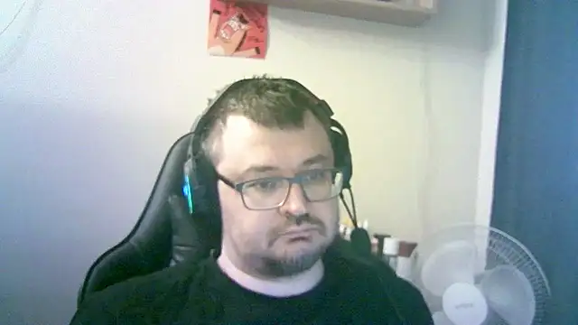 Živý XXX chat SirAbuser