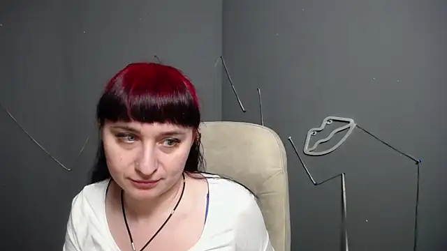 NinaFlawlees Webcam show