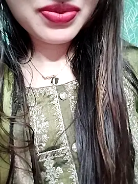 Czat XXX na żywo – Noor_Darliing