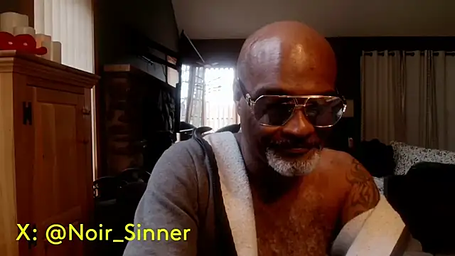 Chatroom XXX en direct de sinnernoir