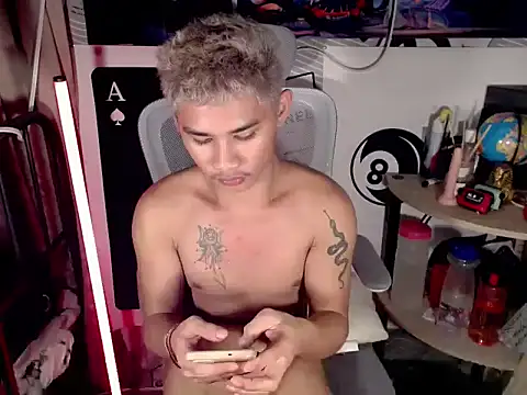 Živý XXX chat UrPinoyhot