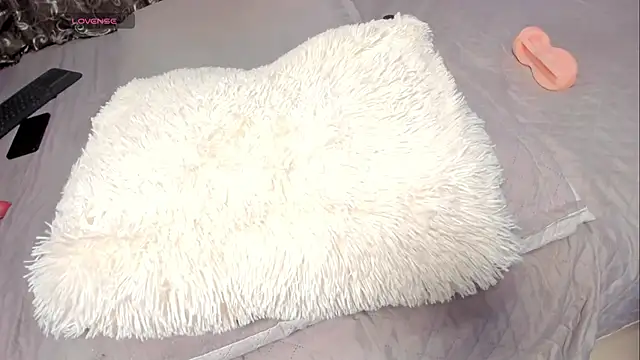 Živý XXX chat Enzoo98_