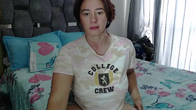 Chat XXX ao vivo de sara_hott_1