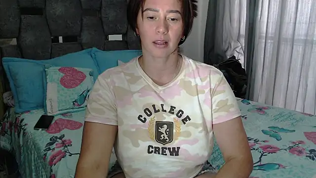 Chatroom XXX en direct de sara_hott_1