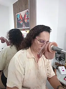 Luna_Naughty1のライブXXXチャット