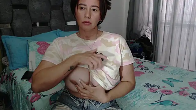 Živý XXX chat sara_hott_1