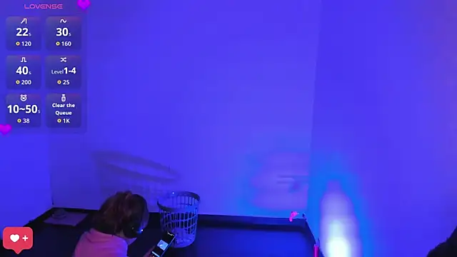 XXX chat uživo modela bonnie_moon_