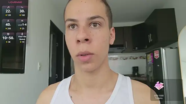 grey___27 élő XXX-chatje