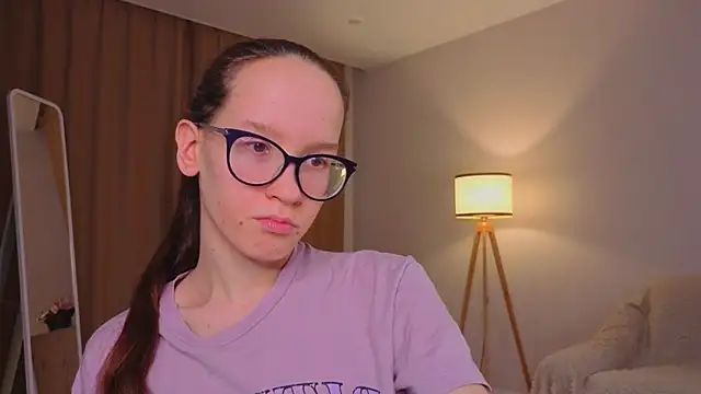 Chatroom XXX en direct de BettyBrowni