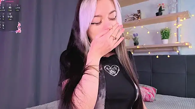 Chat XXX ao vivo de TristaRoht