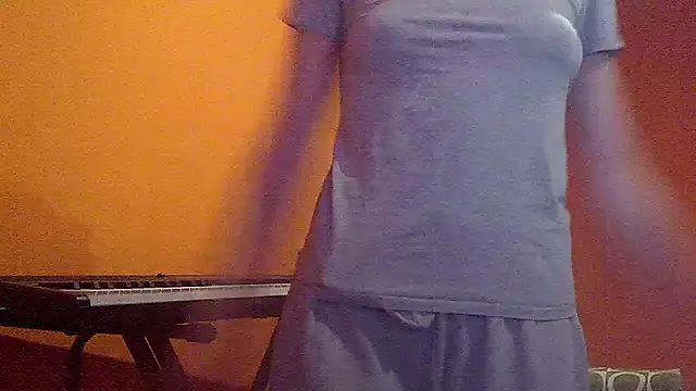 Analitayoung Webcam show