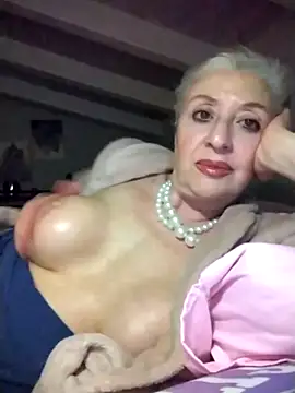 divinaerotica Chat XXX live