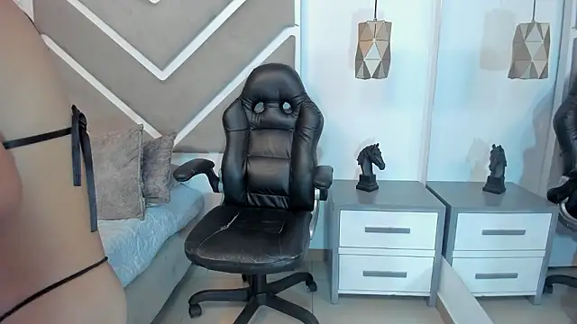 Czat XXX na żywo – Amber_Harriis