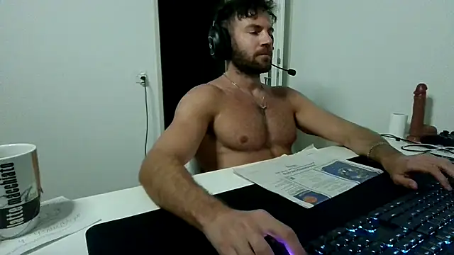 alpha-hunk Webcam-Show