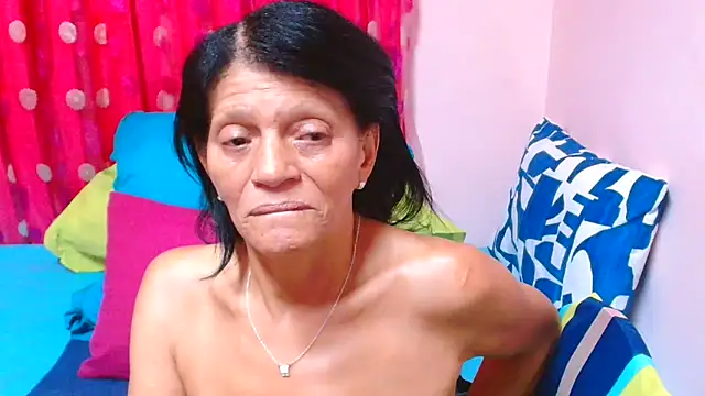 SLUTTYROXY Live XXX Chat